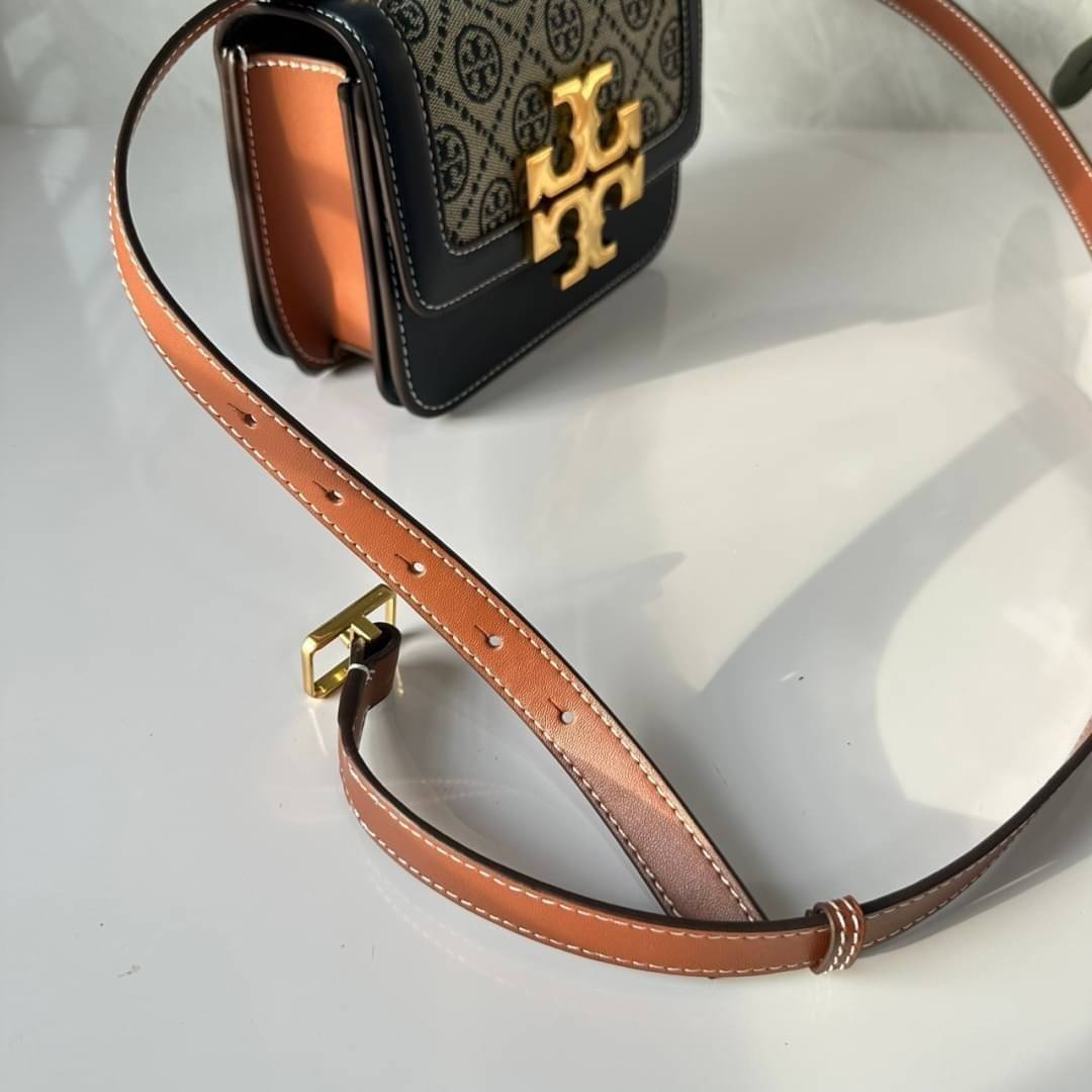 TORY BURCH Eleanor T Monogram Small Convertible Shoulder Bag / Tory Burch Eleanor Classic Jacquard Bag กระเป๋าสะพายดีเทลขอบประณีต