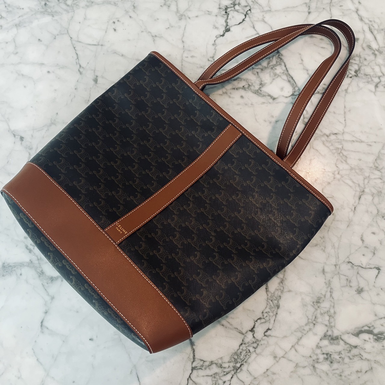 CELINE Cabas in triomphe canvas tote Bag กระเป๋าสะพายทรงโท้ทใบใหญ่ รุ่นยอดนิยม แคนวาสแท้ปั้มลายคมชัด งานสวยหรูคลาสสิคไม่มีเอ้าท์