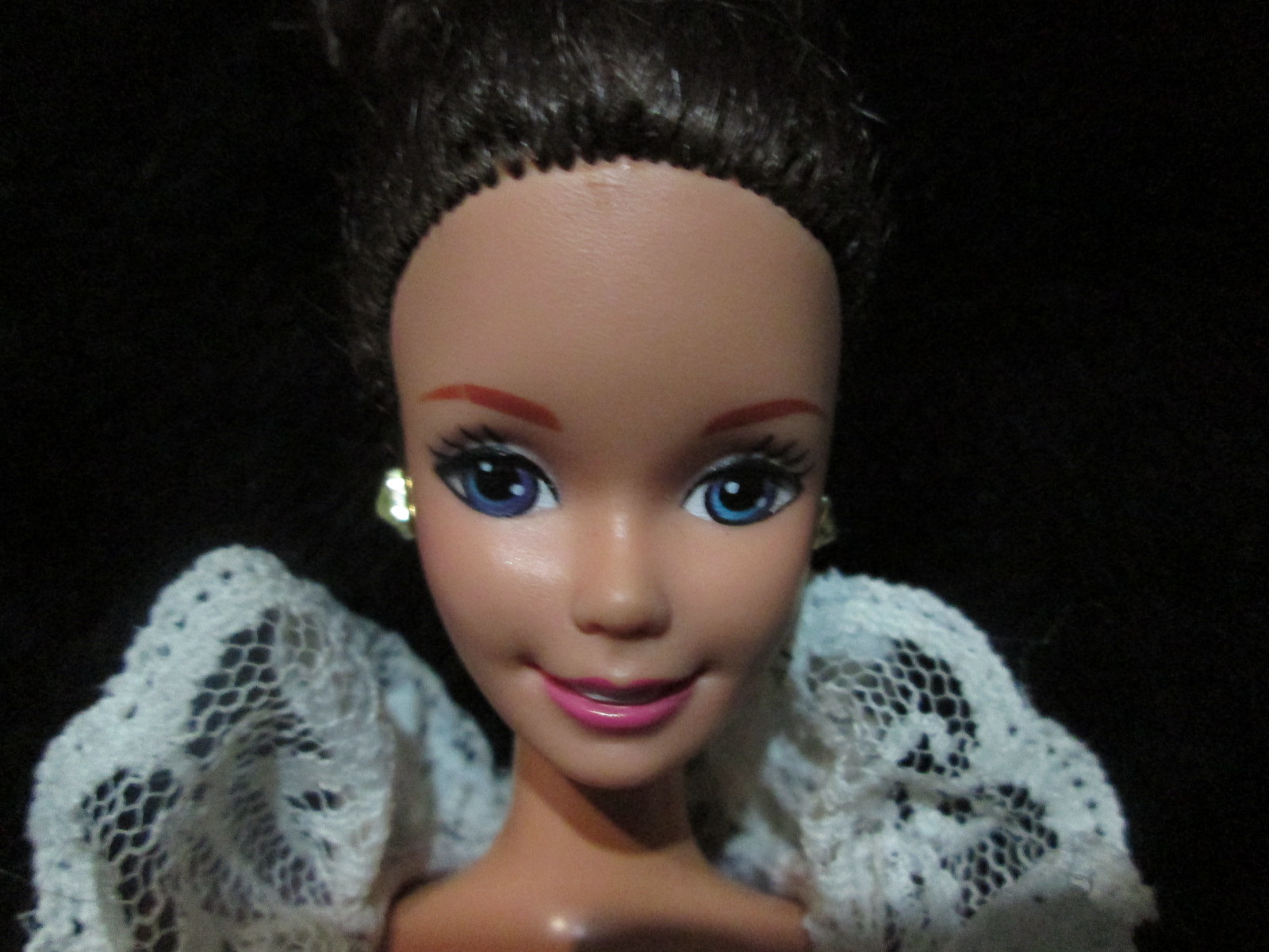 Barbie Holiday Vintage from 1996 ตุ๊กตาบาร์บี้แท้มือสองสภาพดี