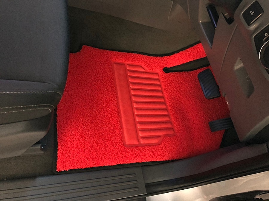 พรมดักฝุ่นไวนิลFORD RANGER 4ประตู (ปี2012-20) แบบ5ชิ้นหลัก เข้ารูป1