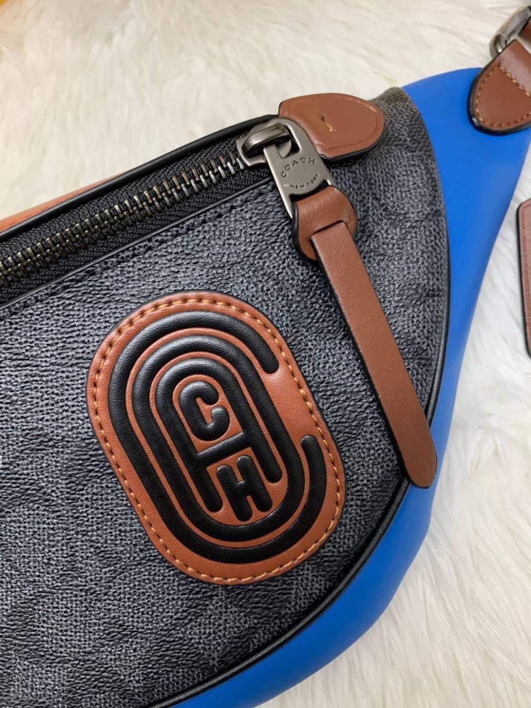 OUTTLET 】COACH RIVINGTON BELT BAG IN COLORBLOCK SIGNATURE CANVAS WITH COACH PATCH (962) รุ่นใบใหญ่จุใจ ใช้ได้ทั้งชายหญิง