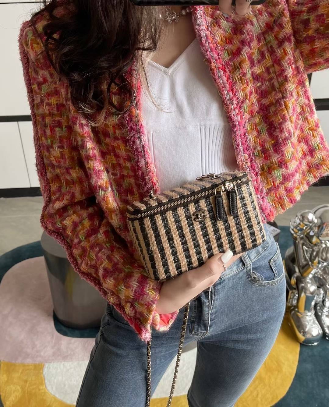 พรีเมี่ยมกิ๊ฟแท้ 100% 】หนังแท้ Chanel Box สต๊อกแน่นจัดเต็ม วัสดุสานทอพิเศษตามฉบับแบรนด์ น่ารักสุดๆ ใส่ของได้เยอะ งานพรีเมี่ยมกิ้ฟท์จากเค้าเตอร์น้ำหอมต่างประเทศ จากแบรนด์ CHANEL (GWP)