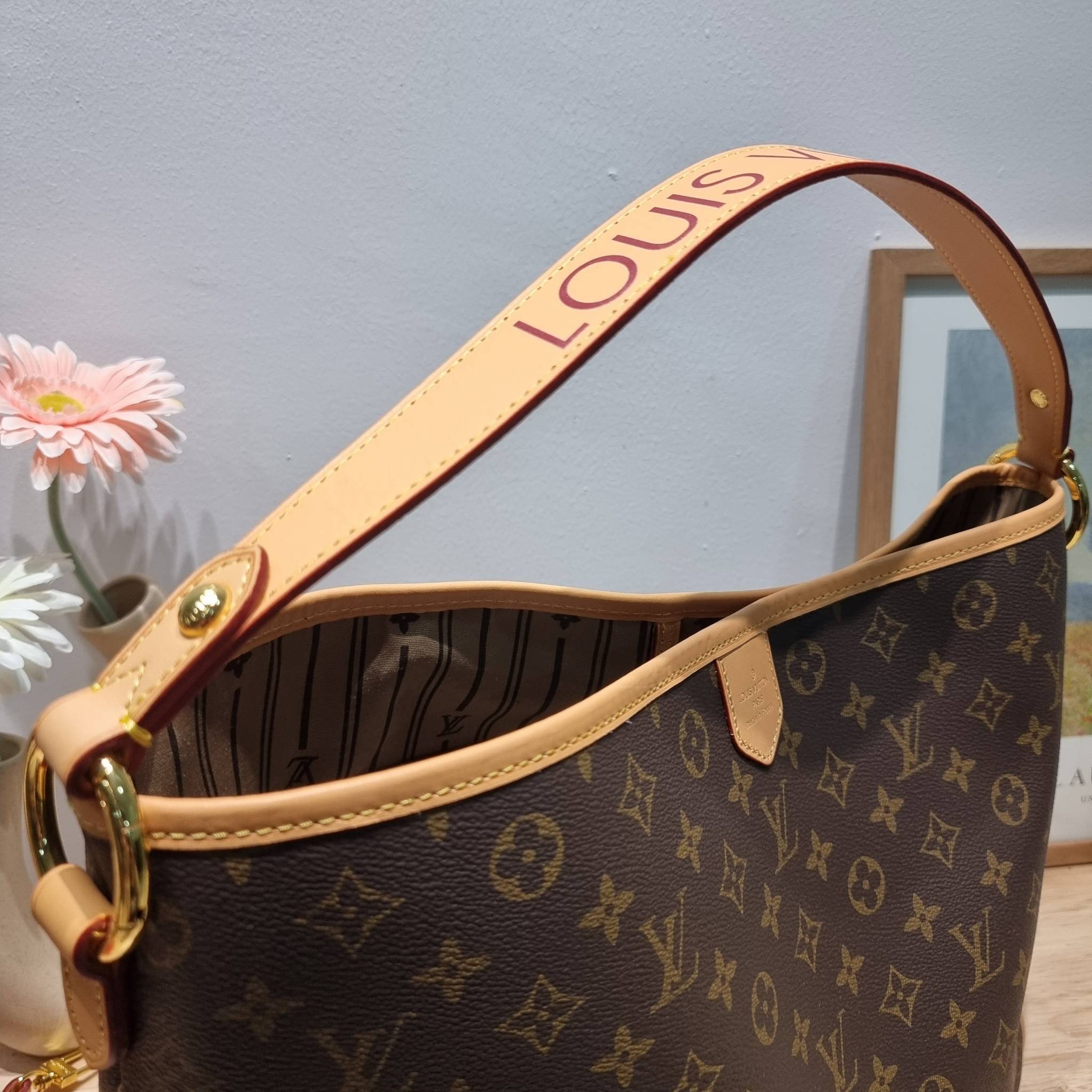 LV delightful bag / LV CARRYALL Monogram Canvas / LV Shopping Bag กระเป๋าทรงโท้ทใบใหญ่ ขนาดจุได้แบบล้นๆ สมใจใครที่มองหากระเป๋าใบโปรด