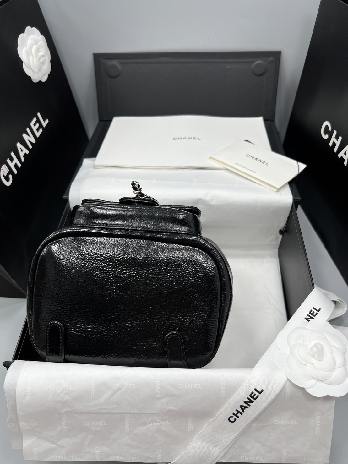 CHANEL MINI DUMA BACKPACK BLACK กระเป๋าเป้ไซส์มินิ รุ่นยอดนิยม เกรดออริ ท็อป สลับแท้ 1:1 ผ่านทุก ตม ใช้งานต่างประเทศได้