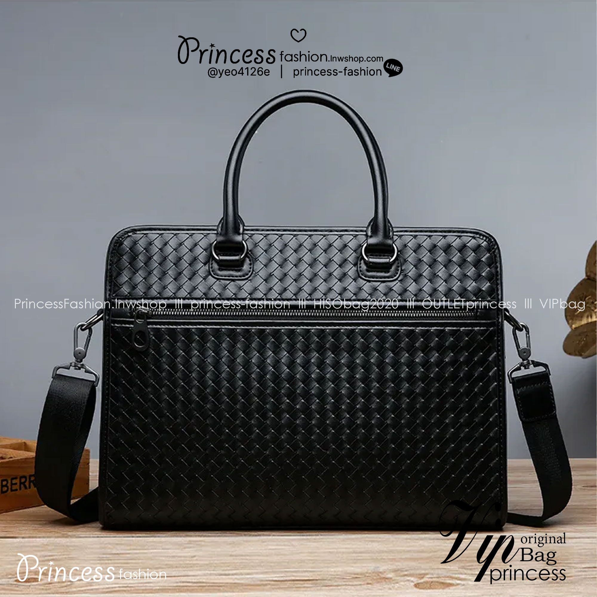 Bottega Veneta Getaway Briefcase กระเป๋าใส่เอกสาร สวยเรียบหรูคลาสสิกเป็นเอกลักษณ์ โดดเด่นด้วยงานสานตาราง ดีไซน์เรียบง่าย แต่ดูแพง ไอเท็มสุดปัง!!