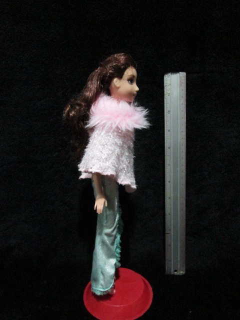Barbie in Snow Gown ตุ๊กตาบาร์บี้แท้มือสอสงสภาพดีมาก