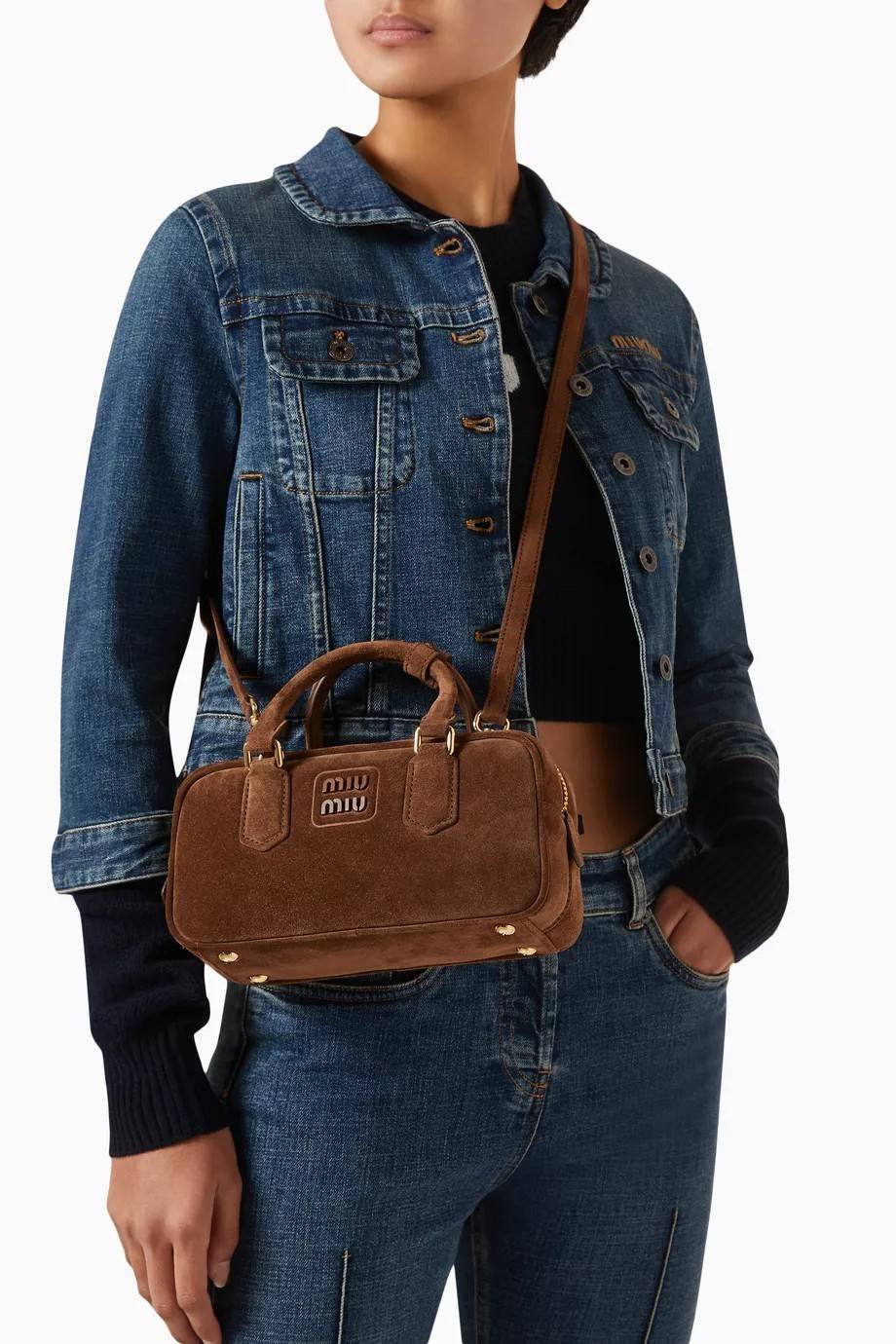 MIU MIU Arcadie padded suede top-handle bag กระเป๋าถือ/สะพาย คอลใหม่ล่าสุด รุ่นฮอทดีไซน์เหลี่ยม งานกำมะหยี่หนังกลับสวยละมุน น่ารักน่าใช้มากค่ะ