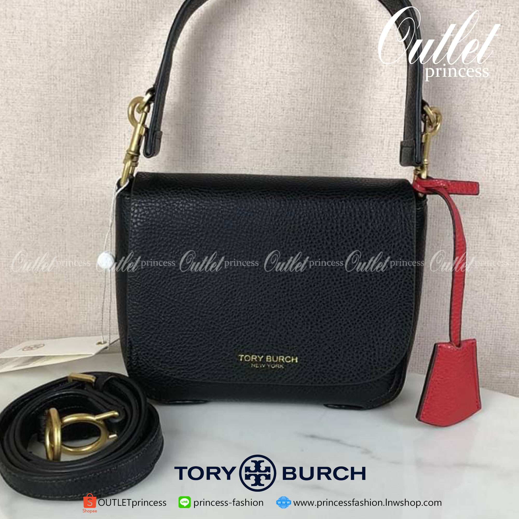 กระเป๋าสะพาย TORY BURCH เปิด - ปิดกระเป๋าด้วยแม่เหล็กแบบซ่อน ด้านในมีช่องเล็ก 1 ช่อง