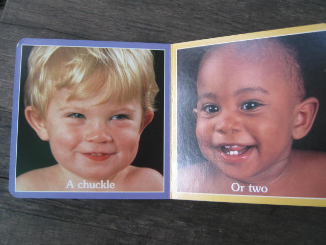 Babyfaces SMILES ! หนังสือเสริมพัฒนาการเด็กเล็กมือสอง สภาพดีมากค่ะ