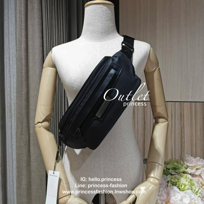 CALVIN KLEIN" JEANS NYLON WAIST BAG กระเป๋าสะพายคาดเอวหรือคาดอกอกรุ่นใหม่ล่าสุดดีไซน์สุดฮิต Limited Edition จาก Calvin Klein Factory วัสดุ Nylon+Polyester 100% คุณภาพดีดูเเลรักษาง่าย กันน้ำ เปิดปิดด้วยซิปสะดวกใช้ หัวซิปแบรนด์ด้านหน้ามีโลโก้และช่องซิป