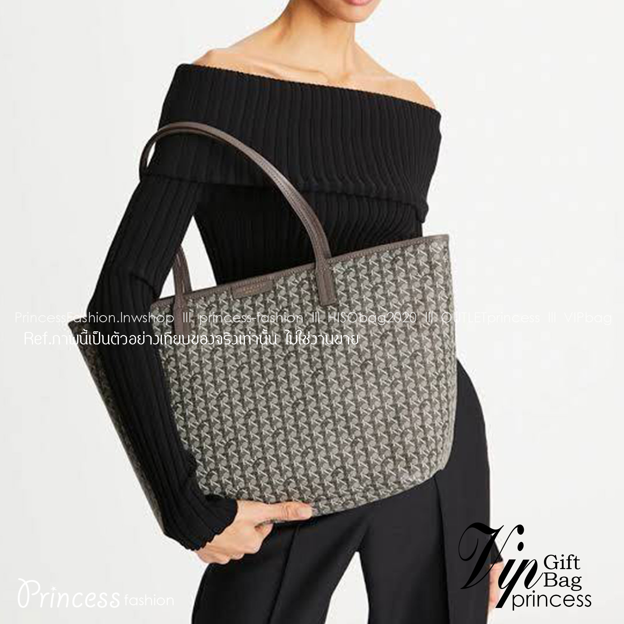 Tory Burch Ever Ready Zip Tote Small Coated Canvas / Tory Burch Geo Logo Tote กระเป๋าโท้ท พิมพ์ลายด้วยลวดลายสานตะกร้าอันเป็นเอกลักษณ์ของแบรนด์ ซึ่งได้แรงบันดาลใจจากความหลงใหลในงานจักสานของผู้ก่อตั้ง