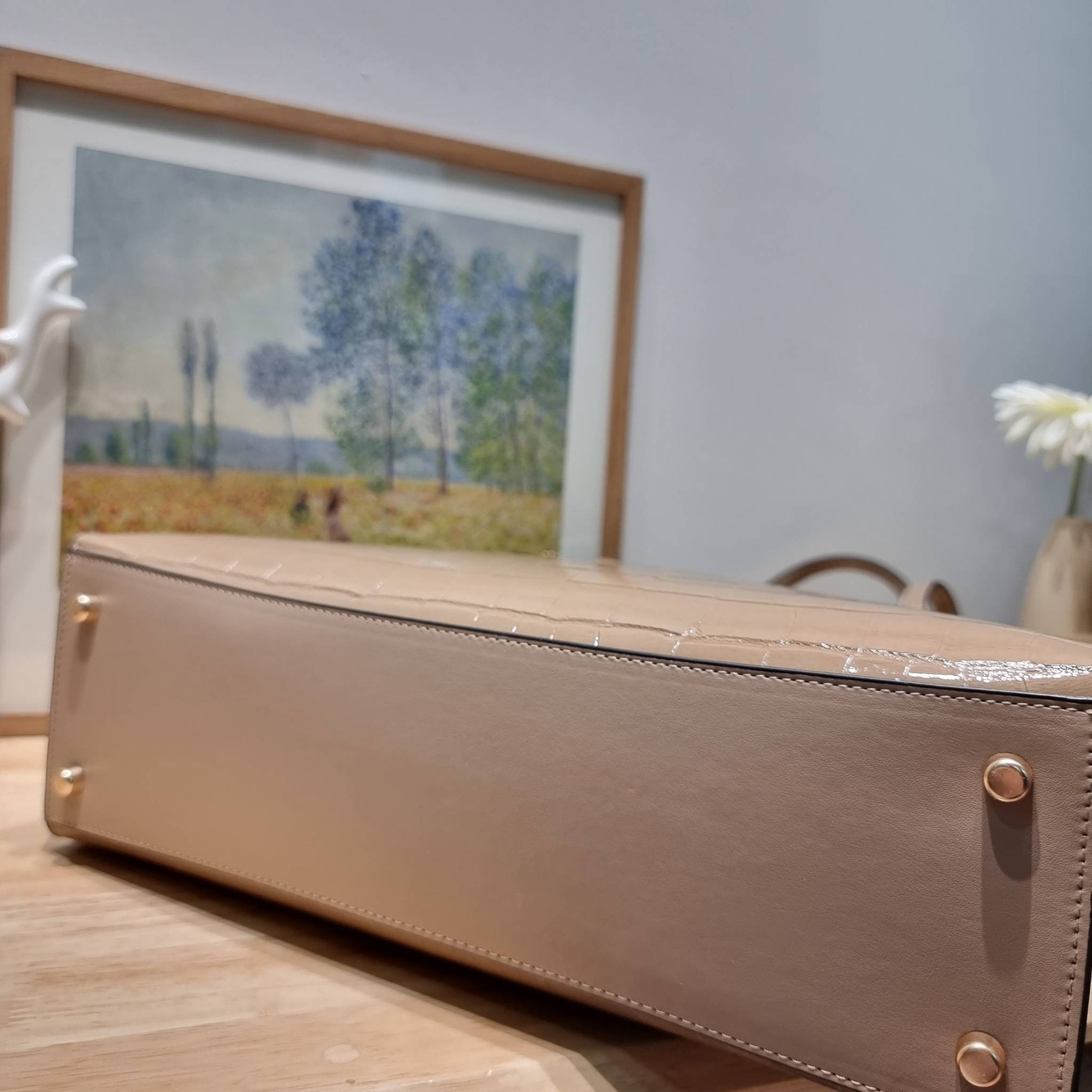 COACH NINA CARRYALL CL654 / COACH Nina Tote Bag พร้อมส่ง 2 สี กระเป๋าโท้ทสะพายไหล่ ใบใหญ่ คอลเลคชั่นใหม่ ตอบโจทย์คนที่ชอบใส่ของเยอะๆได้อย่างดี ดีไซน์รูปทรงคลาสสิค เรียบหรู