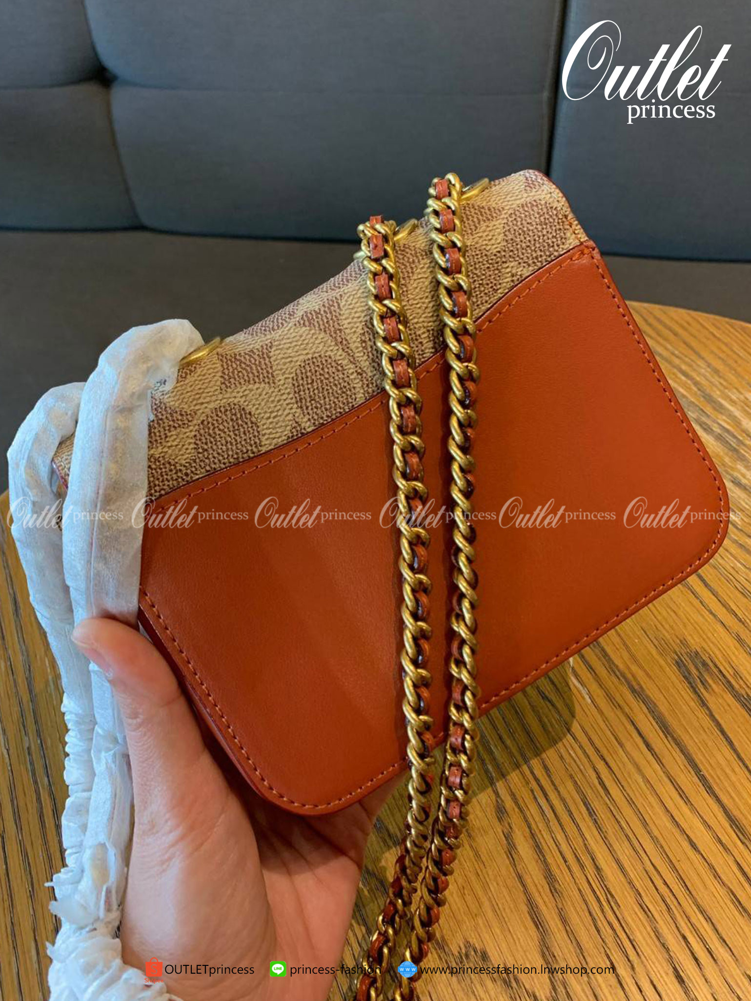 ของแท้ 100% COACH MADISON 16 CROSSBODY BAG LEATHER