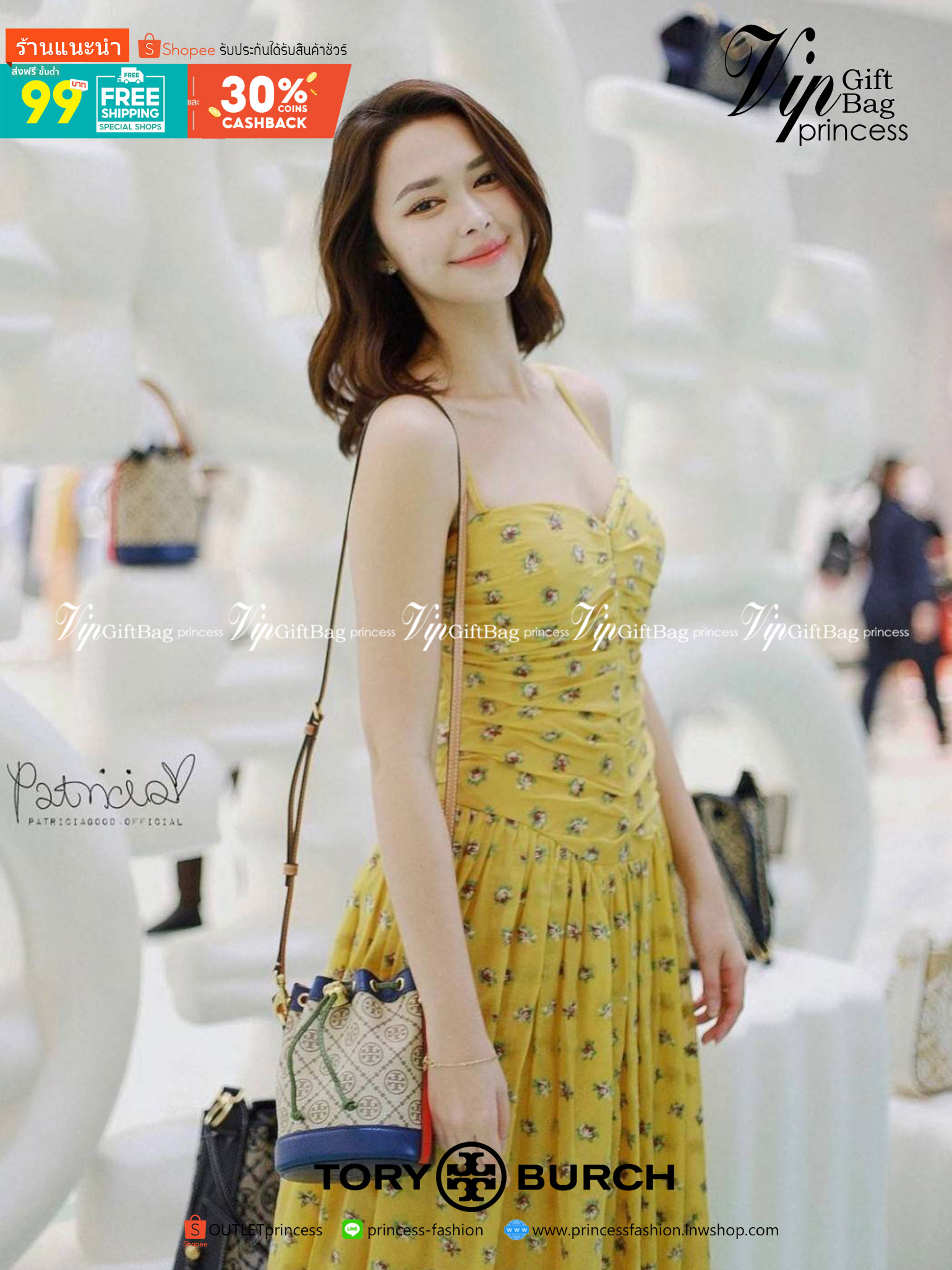 TORY BURCH T MONOGRAM COLORBlOCK JACQUARD MINI BUCKET BAG คอลเลคชั่นใหม่ล่าสุด ครอบครองก่อนใคร รุ่นบัคเก็ตทรงจีบ วัสดุ jacquard สลับหนังแท้ ตัดขอบข้างสีแดงทำให้ดูโดดเด่น หูจับหนังแท้ เปิด ปิด แบบหูรูด ภายในช่องโล่งกว้าง มาพร้อมสายสะพายข้างหนังแท้ ปรับระดั