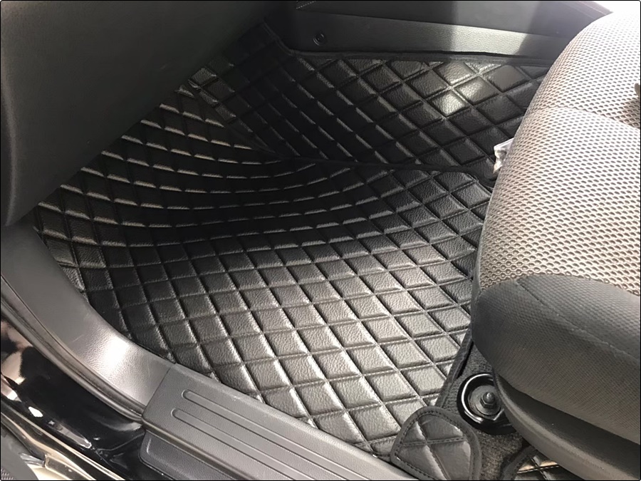 พรมปูพื้นรถยนต์ PAJERO SPORT ปี2008-14 ลายไดมอนด์ ยางปูพื้นรถยนต์EVA เข้ารูป เต็มคัน