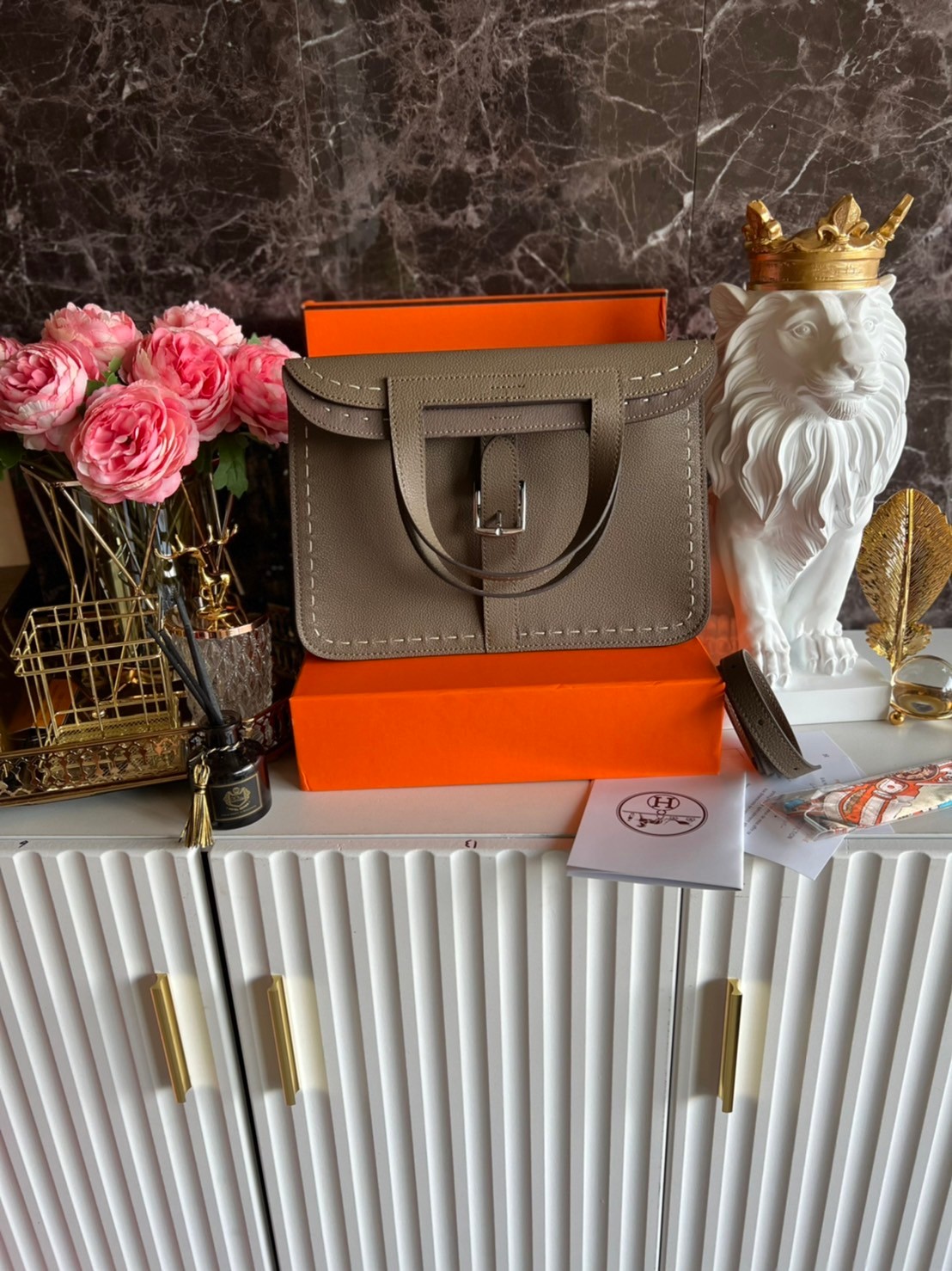 HERMES Halzan Bag Luxury Bag แบรนด์ดังงานหนังแท้สวย เกรดท็อปออริจินอล ภาพสินค้าถ่ายจากงานขายจริง