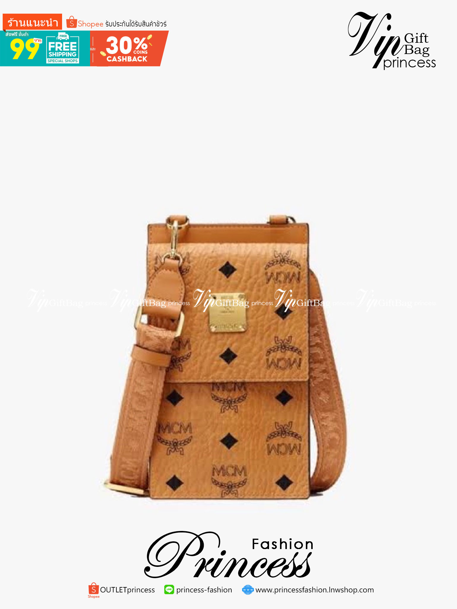 M.C.M CROSSBODY PHONE CASE กระเป๋าอะไรเอ่ยฮิตกันทั่วบ้านทั่วเมือง!!?? กระเป๋าใส่โทรศัพท์ไงจ้ะ!! เดินไปไหนใครก็ใช้ เพราะทุกคนต้องการความสะดวก ใบนี้ตอบโจทย์ไปเล้ย!! ทรงกระเป๋าสวย ดีไซน์กึ่งกระเป๋าสตางค์ แบ่งเป็นช่องใส่โทรศัพท์ (ใส่ได้ทุกรุ่น) ช่องซิป และช่อ