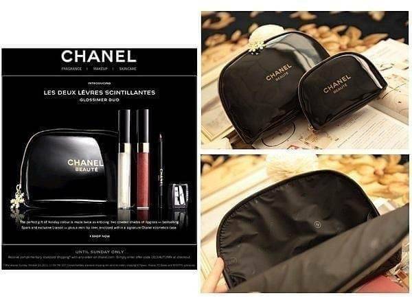 Chanel Snowflake Cosmetic Pouch Duo Set 2ใบ เเถม 1 Chanel Beaute Clear Transparent Cosmetic Bag กระเป๋าอเนกประสงค์ VIP Gift With Purchase (GWP) พรีเมี่ยมกิ๊ฟของเเท้ Limited จากผลิตภัณฑ์ Chanel Lelift Cosmetic Counter วัสดุ PVC เนื้อหนา กันน้ำ สามารถใส่เคร