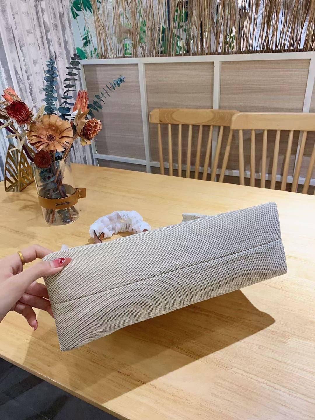 Large: CHLOÉ Woody large leather-trimmed cotton-canvas tote corita kent tote 14” canvas