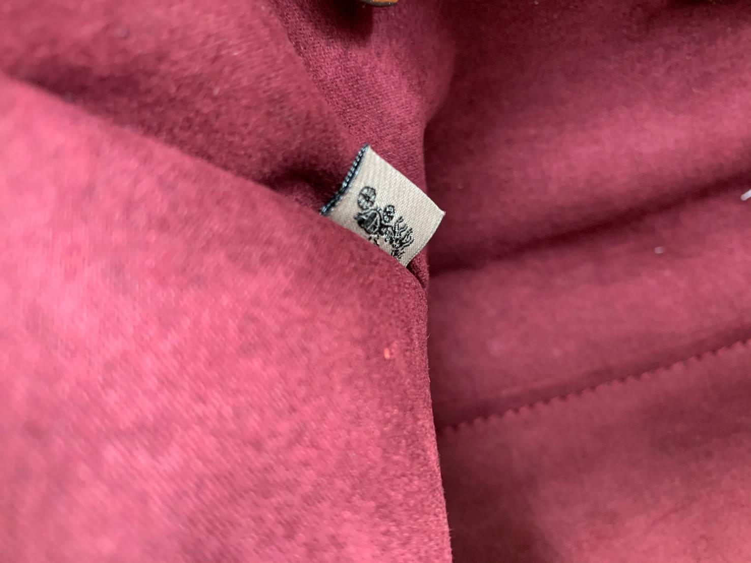 ของแท้ 💯% Limited edition XHBC COLLECTION COACH FIELD IN COLORBLOCK ((1092//1093)) 🌈พร้อมส่งสีหวานเหมาะกับหน้าร้อนนี้มากๆค่ะ! กระเป๋าหิ้ว//สะพายข้าง หนังแท้นิ่มตัดขอบกำมะหยี่ด้านบนได้อย่างสวยงามลงตัวค่ะ ปากกระเป๋าเปิดปิดแบบกระดุมแม่เหล็ก