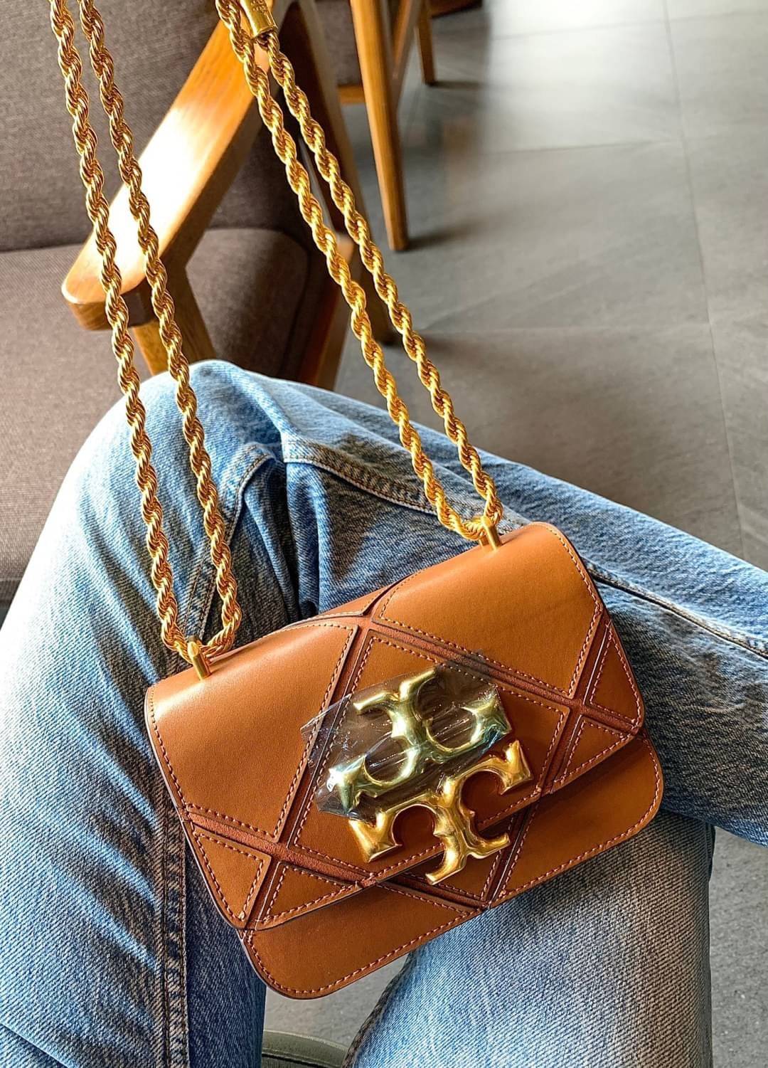 TORY BURCH ELEANOR SMALL SHOULDER BAG / Tory Burch Eleanor quilted shoulder bag น้องเล็ก หรู ดูแพง ลุคไหนๆ ใบนี้เอาอยู่เลยค่าา! Best seller ใครยังไม่มีติดตัว รอบนี้จัดเลยค่าา