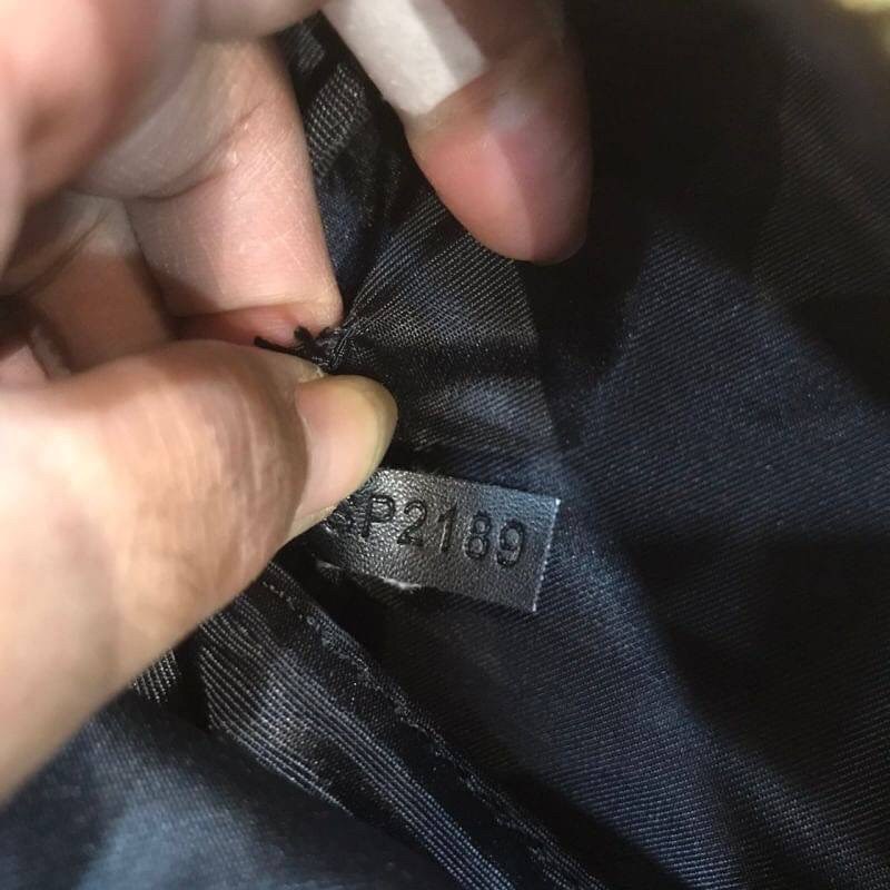 VIP GIFT 】หนังแท้ Louis Vuitton backpack new Palm Springs กระเป๋าสะพายหลังแบบมีหูหิ้ว หนังแท้ชั้นดีที่สุด ขนาดมินิน่ารัก ใบจริงสวยงามน่าใช้มากๆ ได้กับทุกๆวัน เริ่ดมากๆจร้า ห้ามพลาดนะคะ!