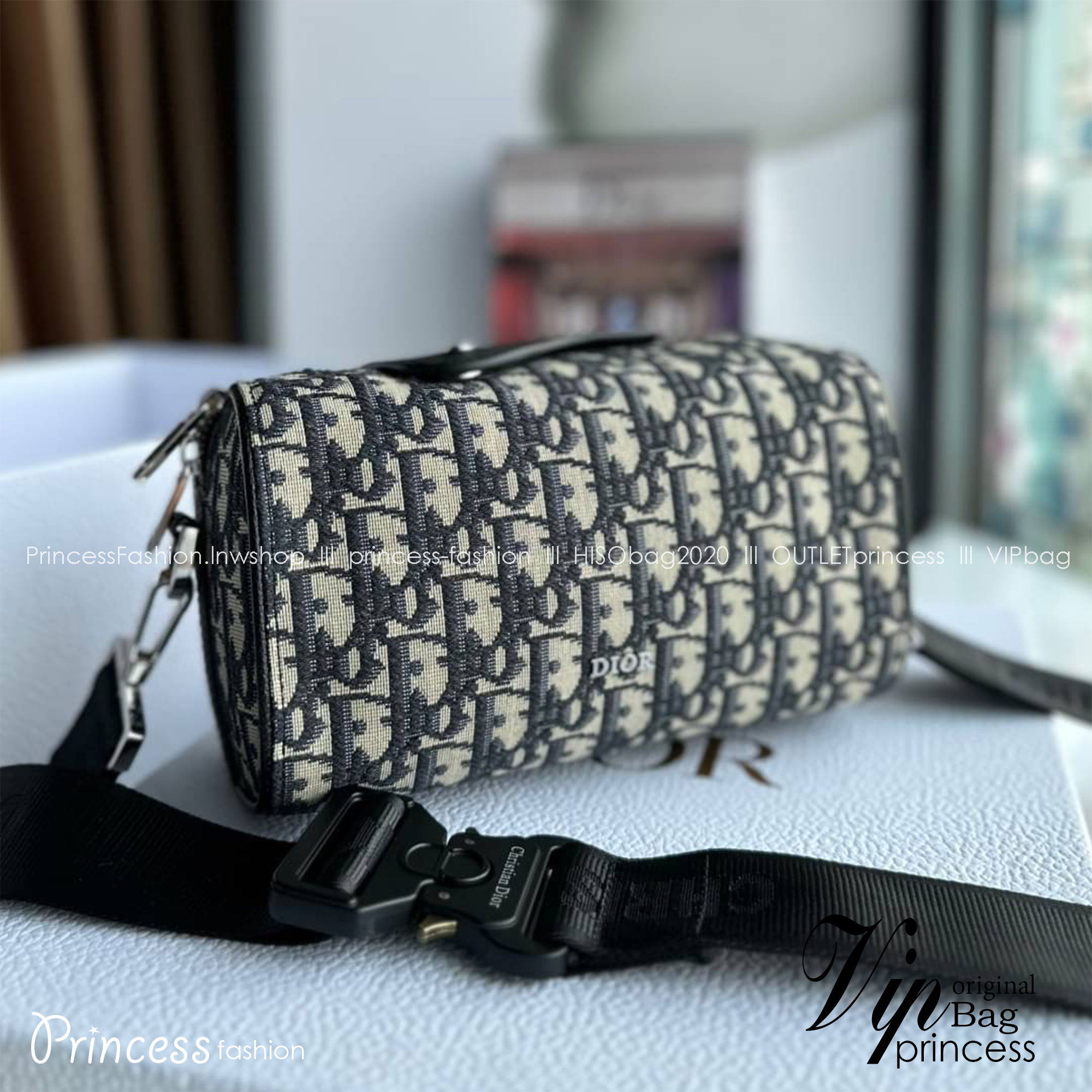 DIOR LINGOT 22 BAG / DIOR OBLIQUE SS2022 COLLECTION กระเป๋าสะพาย เกรดท็อปออริ เกรดดีสุด สลับแท้ 1:1 ใช้ต่างประเทศได้