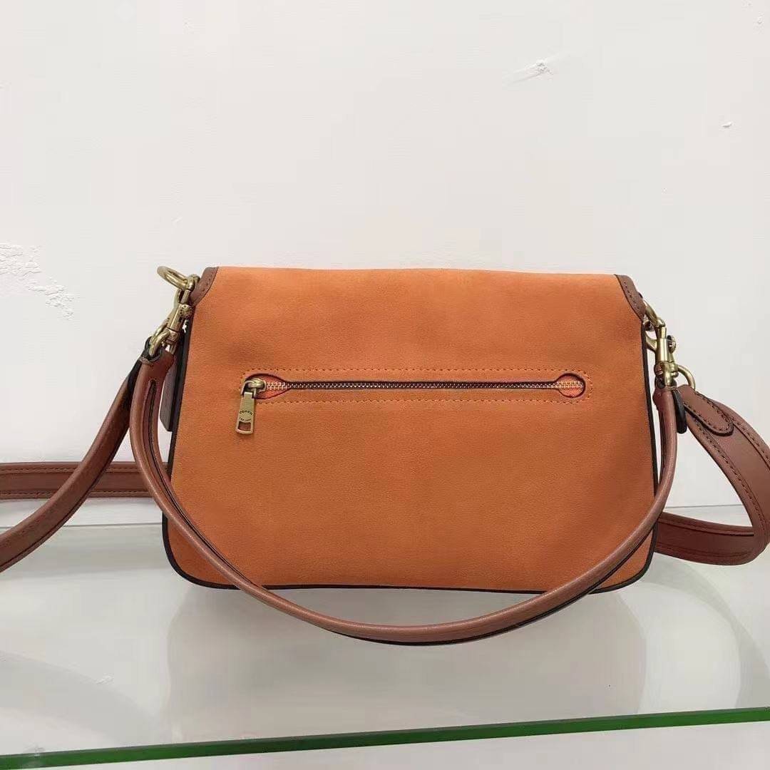 Coach Soft Tabby Shoulder Bag 5 สี กระเป๋าสะพายข้างหนังสวย พร้อมส่งที่ไทยราคาสุดคุ้มห้ามพลาดค่ะ!