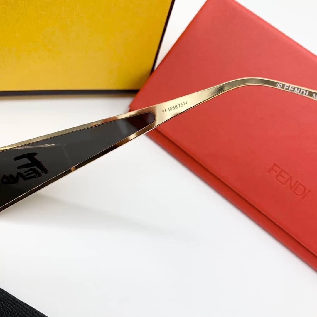 FENDI SUNGLASSES แว่นตาเฟนดิ เกรดออริจินอล 1:1 งานสวยสุด คุณภาพดี Hi-quality กันแดดเต็มประสิทธิภาพ UV400 ภาพถ่ายจากสินค้าจริง