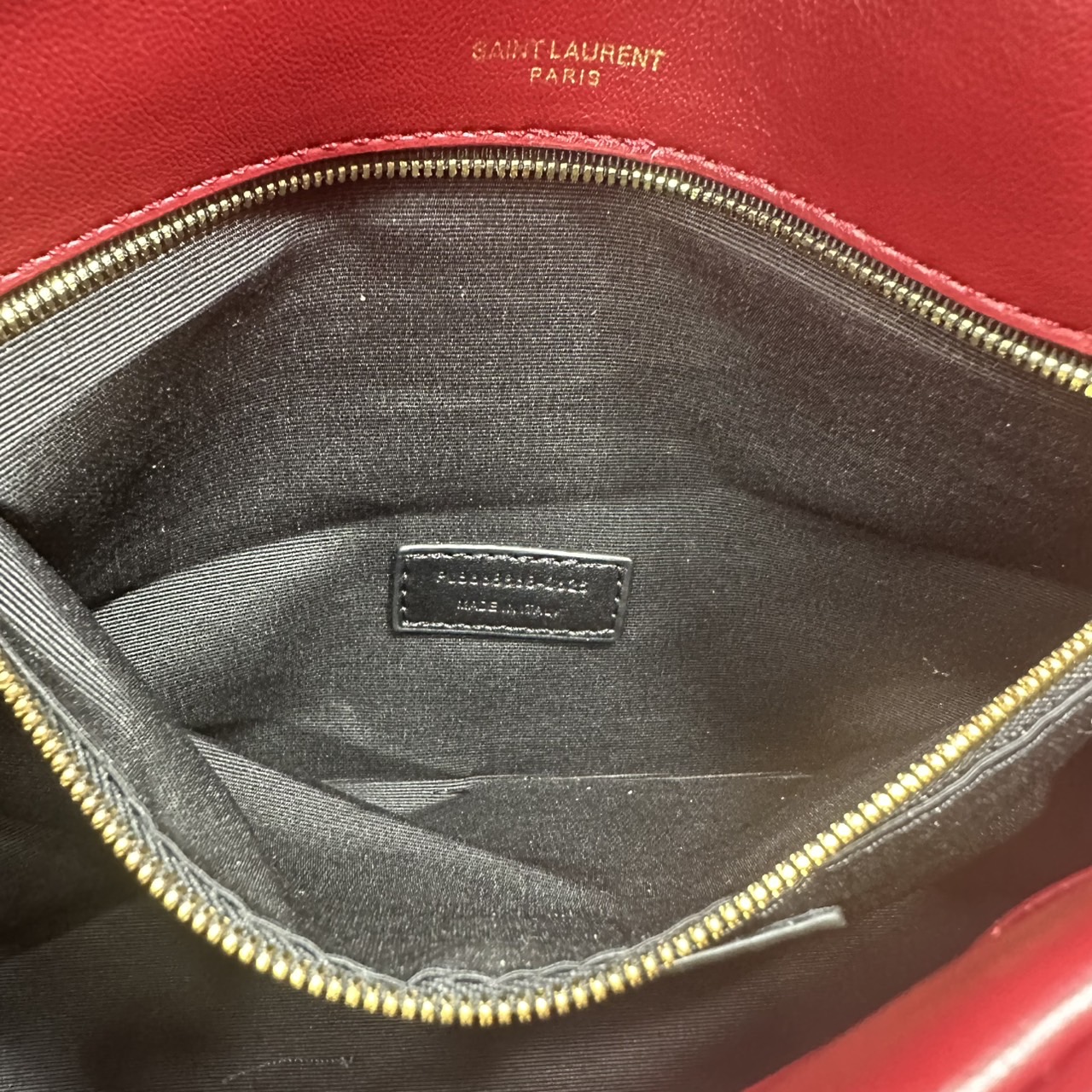 ORI หนังแท้ | 32cm YSL PUFFER Medium in Nappa leather กระเป๋าสะพายรุ่นยอดนิยม ทรงสวย ใช้ได้บ่อยไม่มีเบื่อ วัสดุหนังสัมผัสนิ่มมือ ดีไซน์เรียบหรู ดูแพง สะพายได้หลากหลาย