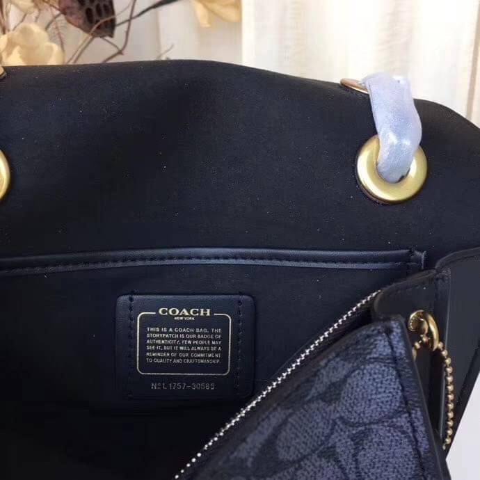 Coach Parker In Signature Canvas With Tea Rose