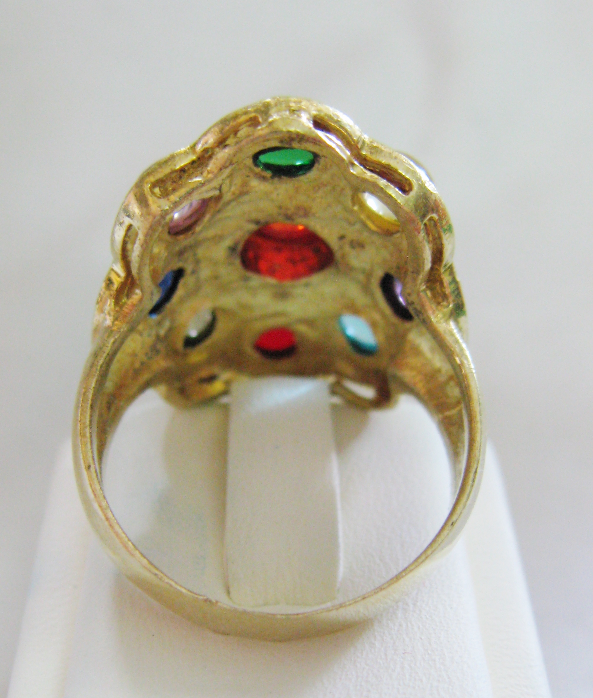 สินค้าจองค่ะ แหวนพลอยมณีใต้น้ำ(เพชรพญานาค)นพเก้าเนื้อทองเหลือง(ทุกราศี)เบอร์10 วงที่2ค่ะ