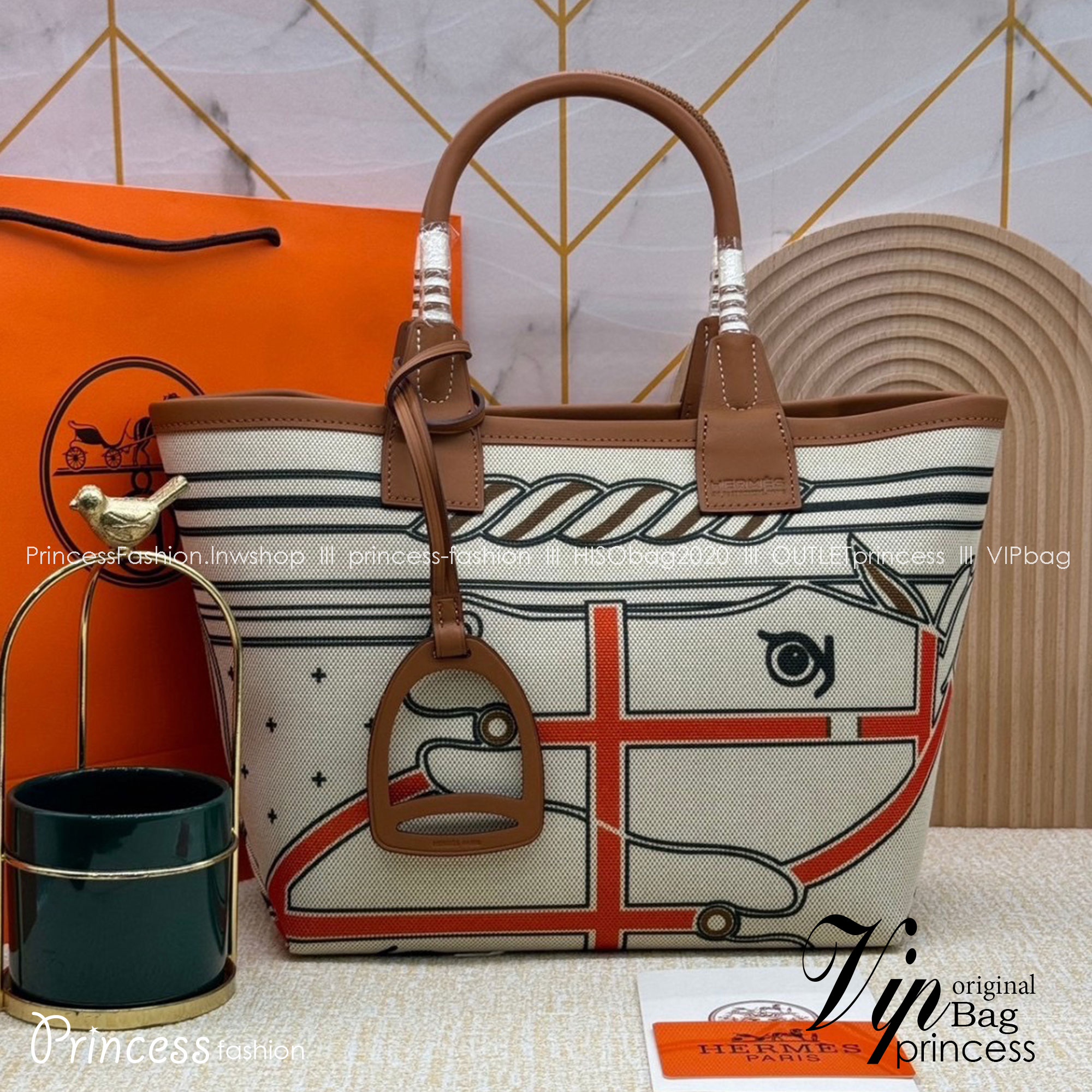 HERMES Steeple Tote Bag / H Steeple canvas tote bag 30cm กระเป๋าทรงโท้ทแคนวาสอย่างดี พิมพ์ลายคมชัด ลายใหม่สวยหรู เกรดออริ สลับแท้