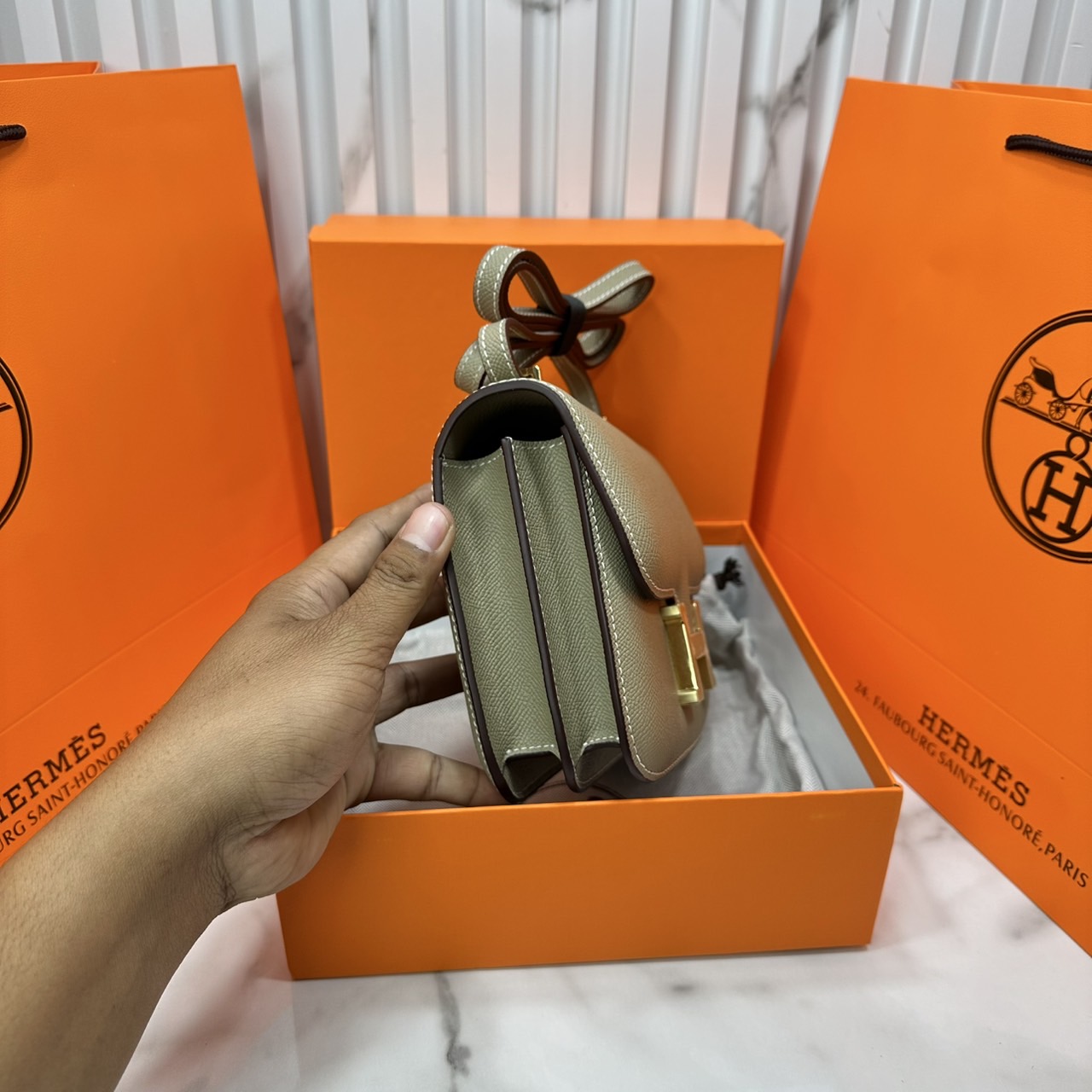 ORI หนังแท้ | Hermes Constance Bag กระเป๋าสะพายที่สุดแห่งหรูหราลัคชู นิยามของความสง่างามเหนือกาลเวลา แบรนด์เนมในฝัน งดงามดั่งเจ้าหญิง