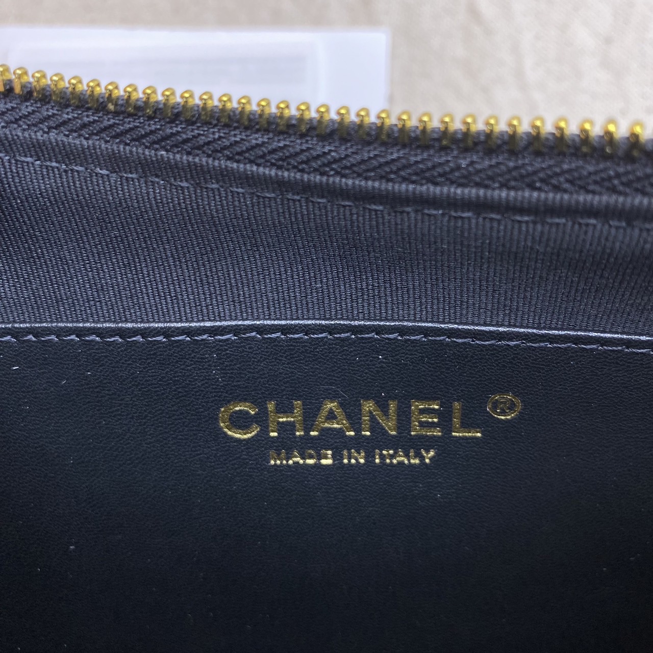CHANEL 23K HOBO Medium 25cm ออริสลับแท้ ใช้งานต่างประเทศได้ งานเกรดหนังสวย อะไหล่ทองสวยหรู กระเป๋าสะพายทรงโฮโบ มี 2 ขนาดกำลังสวย ดีไซน์ใหม่ 2023