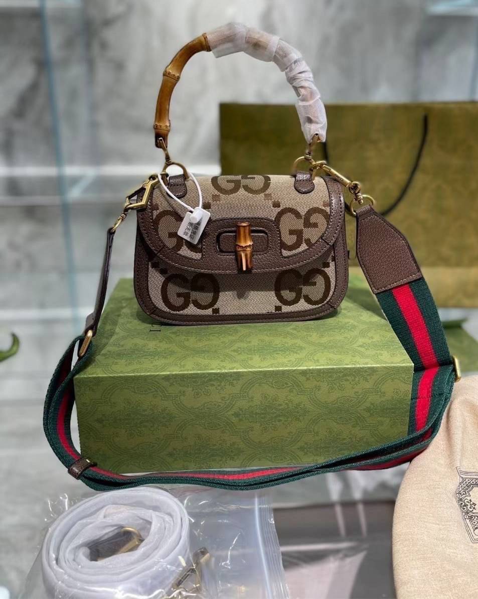 Gucci Bamboo 1947 jumbo GG mini bag พร้อมส่งที่ไทย Camel and ebony jumbo GG canvas