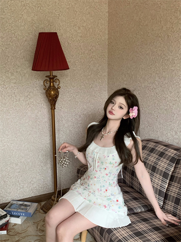 พร้อมส่ง 🍋 Ines dress เดรสคอเหลี่ยมลายดอก (IN38760)