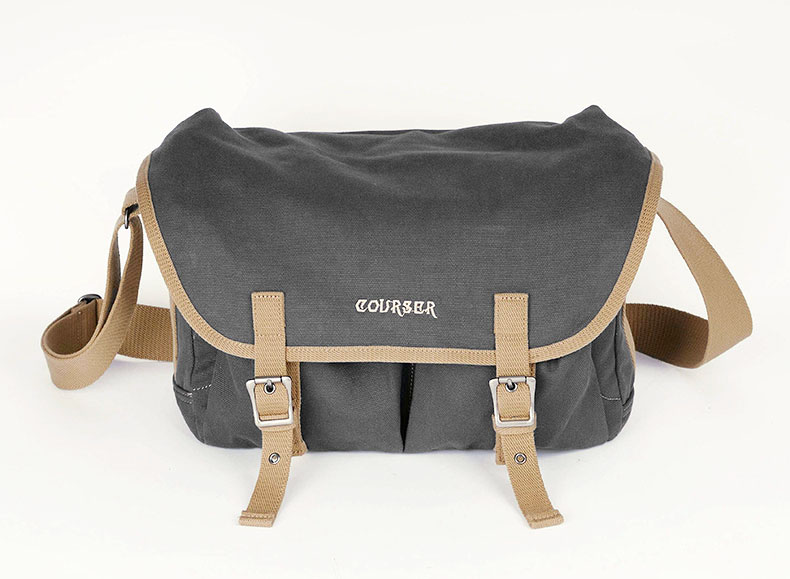 กระเป๋ากล้อง courser M8101