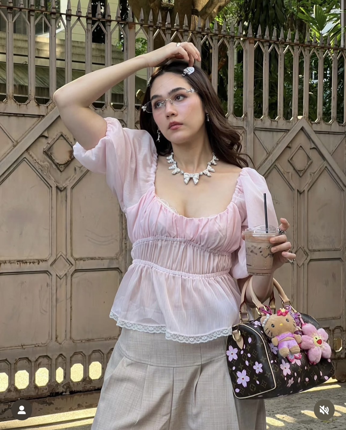 ORI หนังแท้ | คอลใหม่ดอกไม้แสนหวาน LV x TM Cherry Blossom bag กระเป๋าสะพายดีไซน์คลาสสิครุ่นสุดปัง ปรับลุคให้มีชีวิตชีวาด้วยลายดอกไม้เชอรี่บลอสซั่ม คอลใหม่สุดเอ็กซ์คลูซีฟ