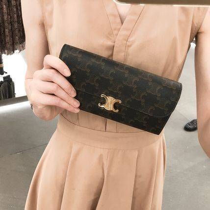 CELINE LONG WALLET BAG VIP GIFT WITH PURCHASE-GWP กระเป๋าพรีเมี่ยมกิ๊ฟ Limited จาก CELINE HAUTE PARFUME DUTYFREE COUNTER วัสดุ Triomphe Canvas