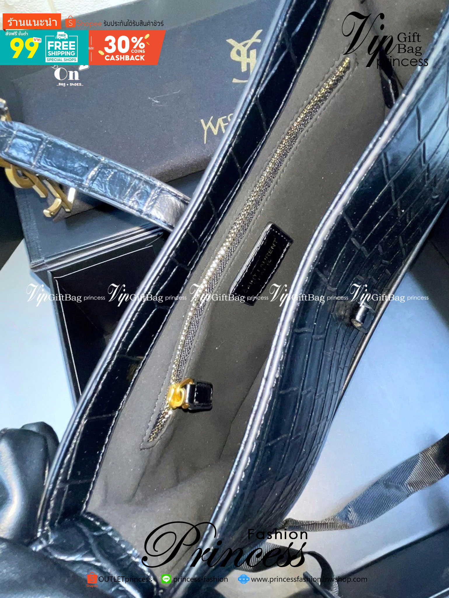 YSL Le 5 à 7 Leather Hobo Bag รุ่นยอดนิยม รที่สาวๆ ตามหา งานสวยหรู กระเป๋าสะพายไหล่ ดีไซน์อยู่ทรง คลาสสิคแฝงความหรูด้วยโลโก้สีทองอร่ามโดดเด่น วัสดุหนังเรียบ สาวๆที่รออยู่ต้องรีบจัด รีบมีเป็นของตัวเองกันน้า ราคาสุดคุ้มที่นี่ที่เดียวจ้า