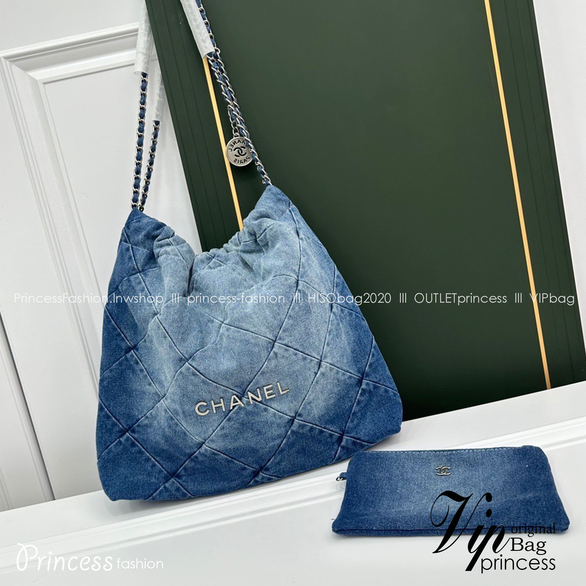 CHANEL Denim Quilted Chanel 22 Blue / Chanel 22 Handbag Denim พร้อมส่ง กระเป๋าสะพายยีนส์ เท่ๆ คูลๆ งานเดนิมฟอกดีเทลความสวยมากมาย ภายในโล่งกว้าง จุของได้สบายๆ