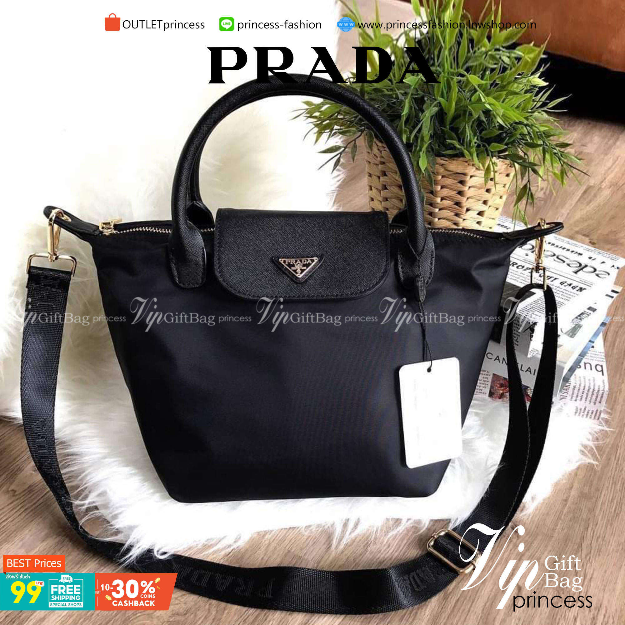 Best Seller !! กระเป๋าผ้าไนล่อน Longchamp Style จากงานพรีเมี่ยมกิ้ฟ รุ่น Limited edition จากแบรนด์ PRADA ตัวนี้ไซส์ mini🐰 **กำลังน่ารักคะ ด้านในมีช่องใส่ของ แบ่งเป็นสัดส่วน ใส่กปต.ยาว IPADmini ได้สบายค้า เหมาะกับการถือเป็น everyday look สุดๆ ใบนี้