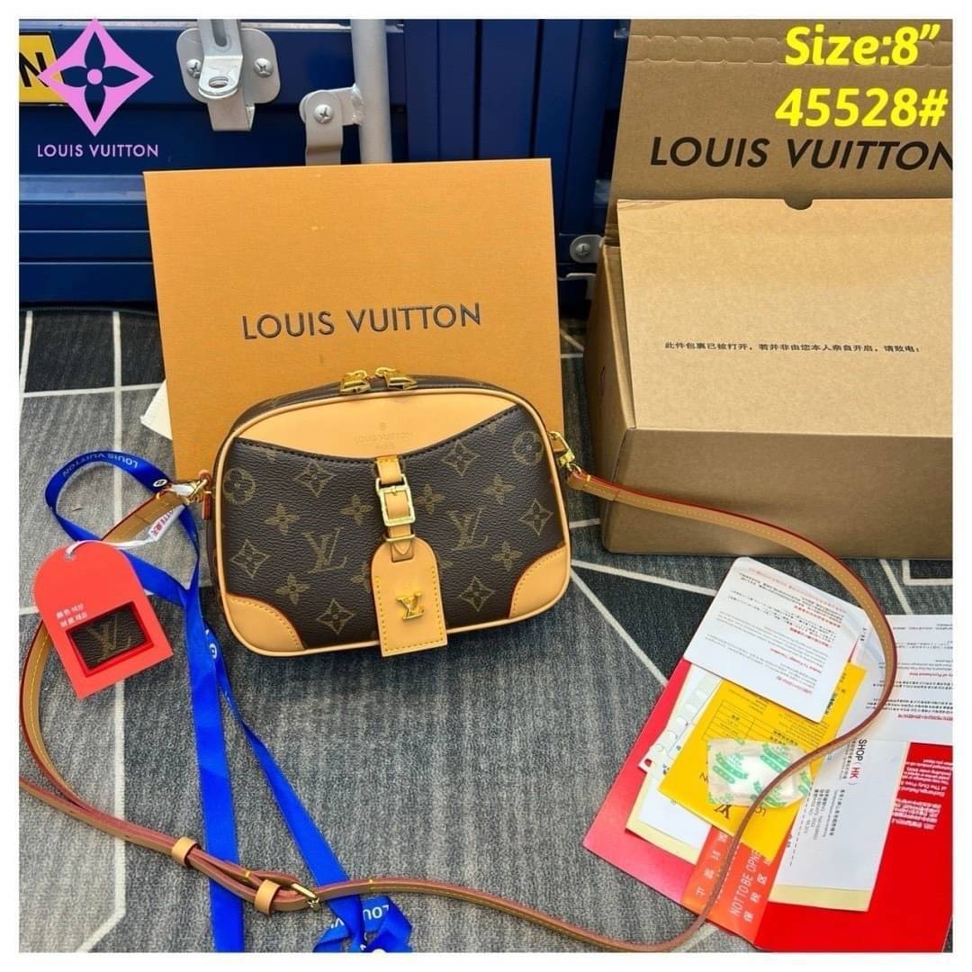 LV Deauville Mini Monogram Canvas bag กระเป๋าสะพายทรงกล่อง ไซส์เล็กกะทัดรัด The Best Seller ที่สาวๆตามหา พกพาสะดวก รูปทรงสวยหรู