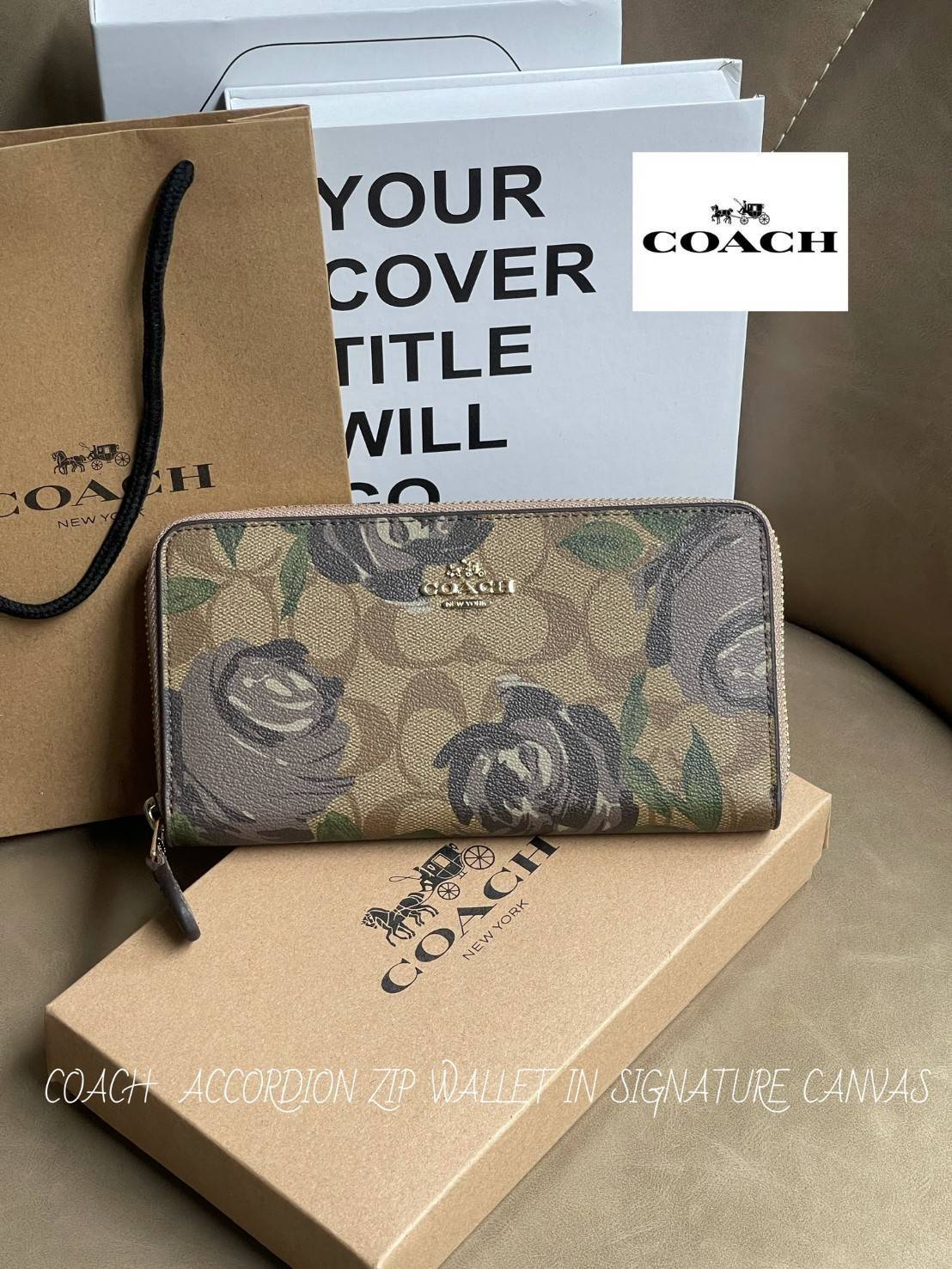 COACH ACCORDION ZIP WALLET IN SIGNATURE CANVAS WITH DAISY BUNDLE / MEADOW PRAIRIE / SPACED WILDFLOWER / DAISY BUNDLE PRINT C0033/F31778/69832 กระเป๋าสตางค์ใบยาว ลวดลายน่ารักน่าใช้มากๆ พื้นเป็นลายซีเอกลักษณ์ วัสดุหนังแคนวาสเคลือบลาย เปิด-ปิดด้วยซิปรอบ ใส่ม