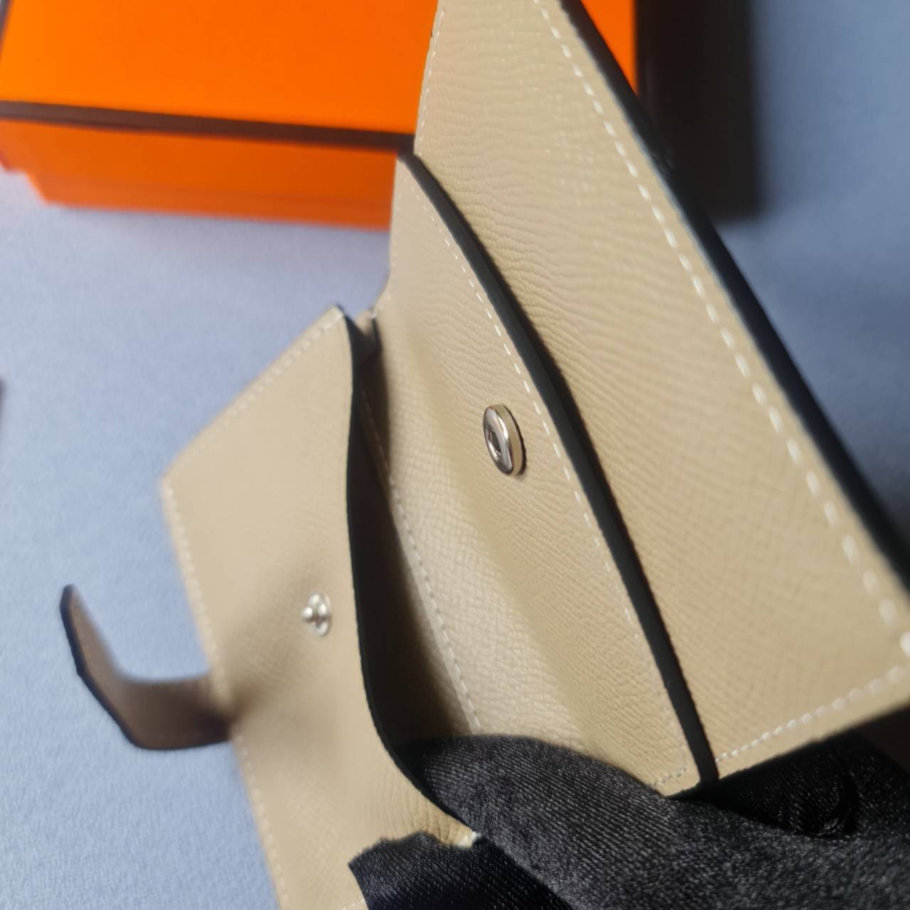 VIP หนังแท้ 】HERMES MINI BEARN WALLET UNISEX