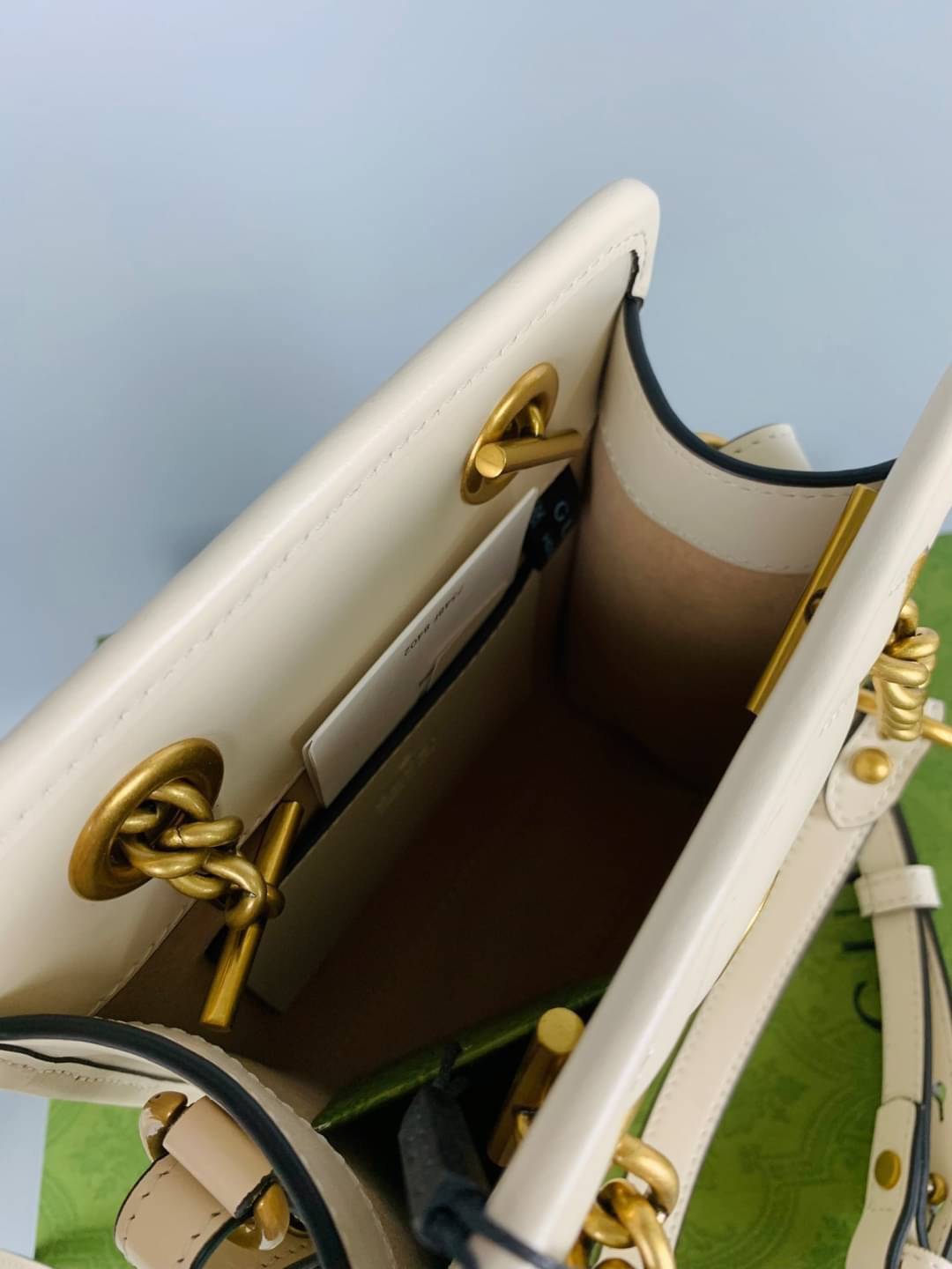 ORI 🥂 GG Marmont matelassé mini bag / Gucci Marmont mini bag เกรดใช้งานสลับใบจริงได้ เทพออริจินอล ภาพสินค้าถ่ายจากงานขายจริง ใช้งานต่างประเทศได้