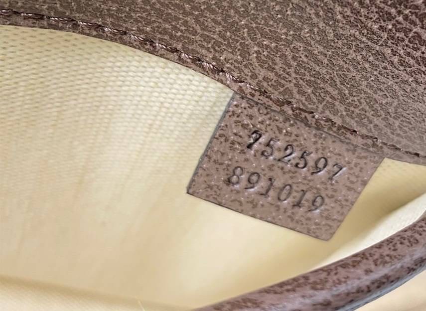 GUCCI Ophidia GG small belt bag / Gucci Belt Bag กระเป๋าคาดอก คาดเอว หนังแท้ผสมแคนวาส หล่อ สวย เท่ คูลๆ ควรมีเข้ากับทุกชุด ใช้ได้ตลอดกาล ไม่ตกยุค เกรดออริ 1:1 สลับแท้ ใช้งานต่างประเทศได้