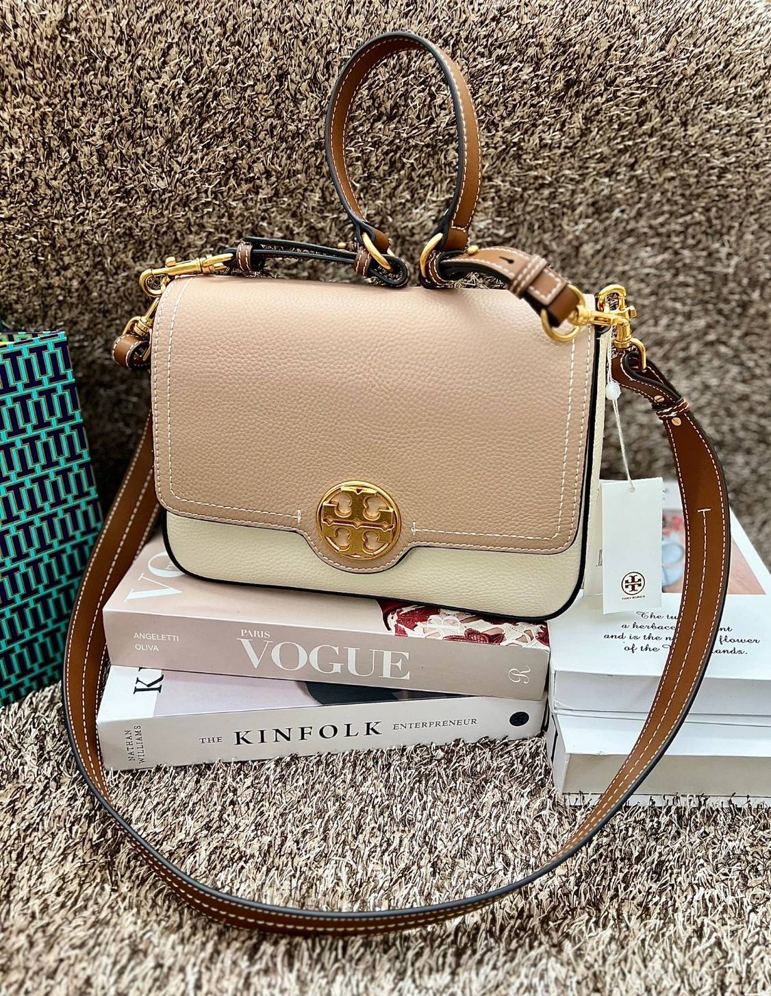 พร้อมส่ง 2 สี TORY BURCH FELIX CONVERTIBLE SHOULDER BAG กระเป๋าสะพาย เกรดท็อปออริ เกรดดีสุด สลับแท้ 1:1 ใช้ต่างประเทศได้