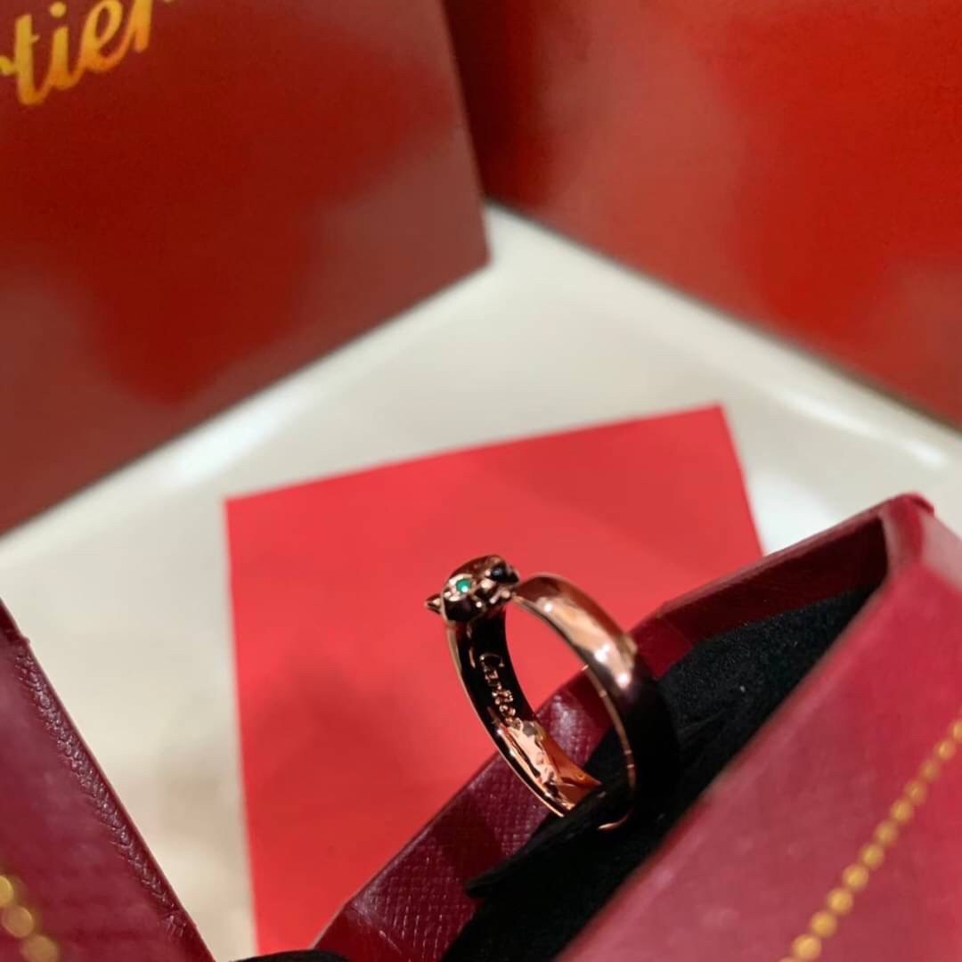 Panthere de Cartier Rings แหวนหัวเสือคาเทียร์ เกรดออริจินิล ปั้มทุกจุด วัสดุคุณภาพดี ไม่ลอกไม่ดำ พร้อมกล่องปั้มลายแบรนด์ ภาพสินค้าถ่ายจากงานขายจริง ใช้งานต่างประเทศได้